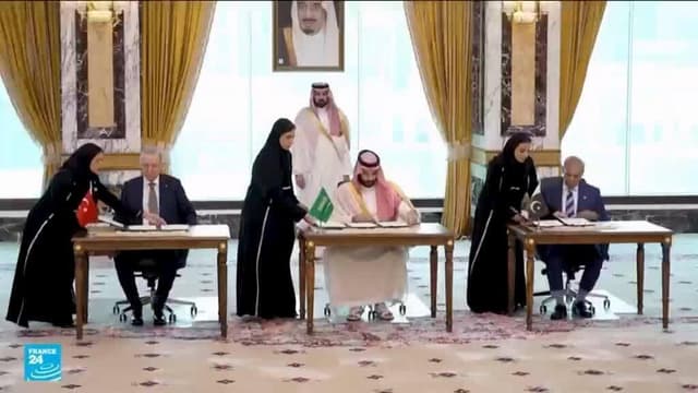 اتفاق سعودي تركي باكستاني على تفعيل التعاون الدفاعي