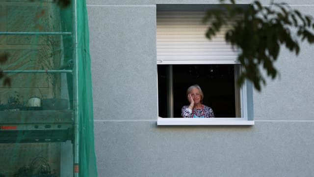 Evicted 87-year-old Spanish pensioner to return home after deal