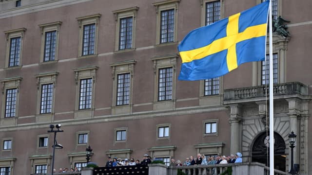 Sweden faces political uncertainty after election thriller