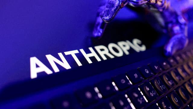 أنثروبيك تعلن إيقاف عمليات تجسس صينية وإيرانية استخدمت نماذجها للذكاء الاصطناعي