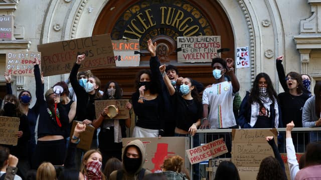 Live: Tens of thousands expected at Paris protests as unions join students