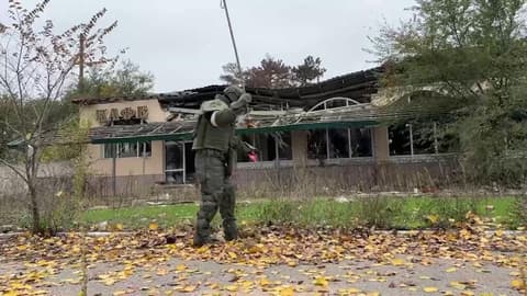 Aid mission set to enter Ukraine's Oleshky as localised ceasefire holds for third day