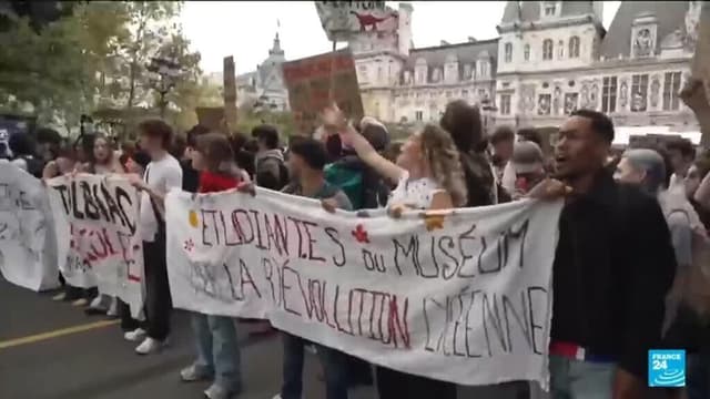 School closures persist in France as protests gain momentum