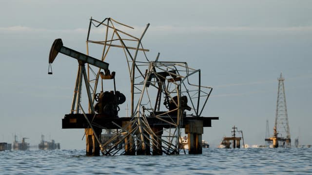 US firm to take over some Venezuela oilfields previously run by Chinese, Russian firms