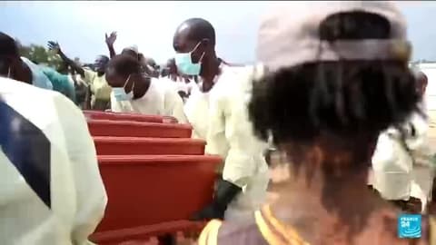 DR Congo: Ebola burial teams race against time