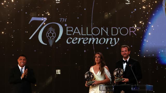 هاري كاين يحرز الكرة الذهبية لعام 2026 وأليكسيا بوتياس تعانق المجد للمرة الثالثة في فئة السيدات