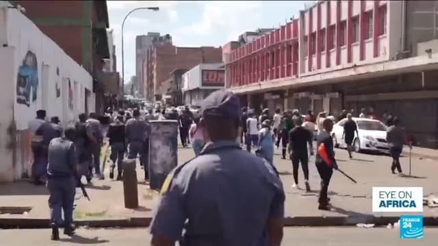 South Africa suspends asylum applications amid renewed anti-immigrant protests