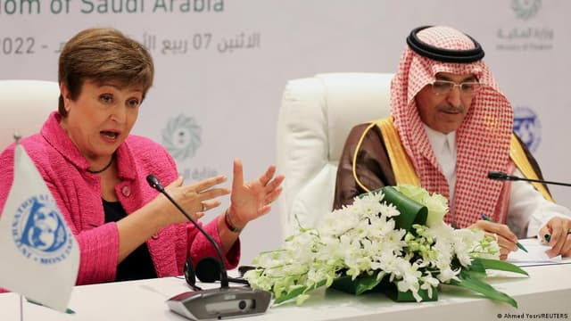 صندوق النقد الدولي يحذر من تبعات الهجمات على السعودية