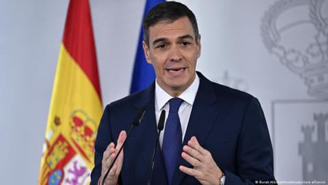 Spanish Prime Minister Pedro Sanchez calls snap election
