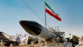 مقام اسرائیلی: ایران گزینه حمله به آمریکا و اسرائیل را بررسی می‌کند