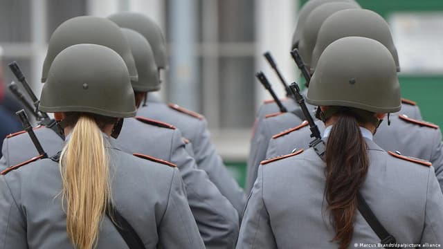 لماذا يعجز الجيش الألماني عن حماية المجندات من التحرش الجنسي؟