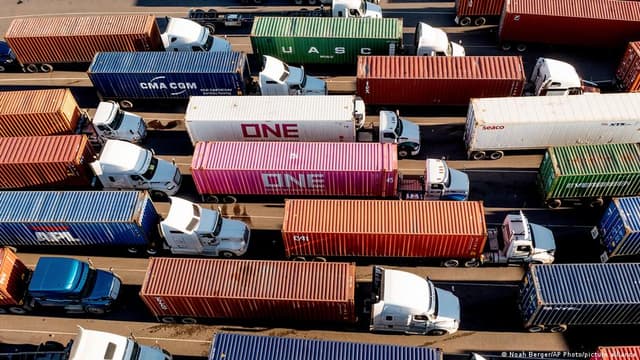 Global trade weathers Iran, Ukraine and Trump's tariffs