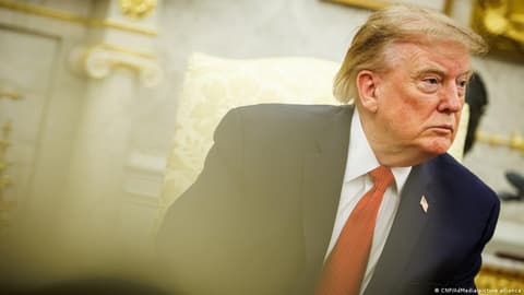 ترامپ: ایران با تهدید امنیتی پایگاه هوایی فرفورد مرتبط است