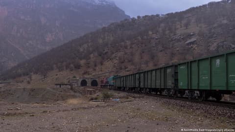 آیا قطار می‌تواند جای کشتی را در تجارت ایران بگیرد؟