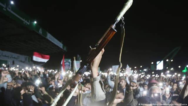 تقدم الحوثيين يربك واشنطن ويفرض معادلة جديدة في المنطقة؟