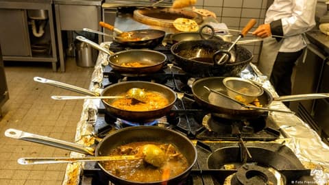 India: Are food safety rules too much to swallow?