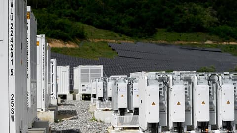 Bulgaria's battery boom: From zero to global leader