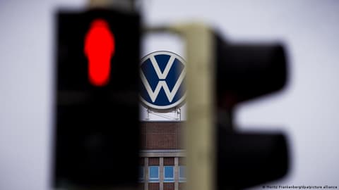 Germany, France agree on deal to support Europe's struggling car industry