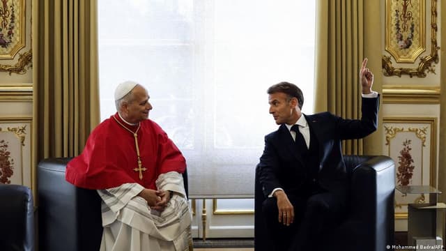 Pope Leo XIV criticizes AI, assisted dying on France arrival