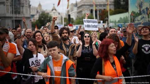Spain: Massive protests after housing bills voted down