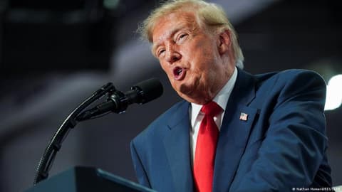 Trump puts new Russia sanctions on hold