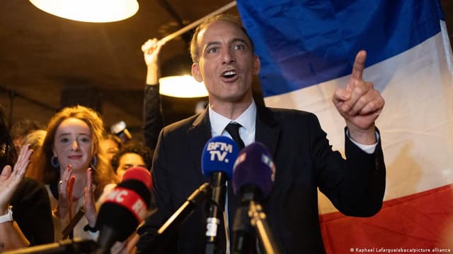 France: Young voters blase about Glucksmann's Socialists