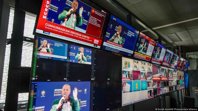 Police raid the major pro-opposition Halk TV channel in Turkey