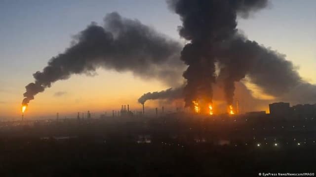 Ukraine resumes attacks on Russian refineries as Zelenskyy says 'we're done'