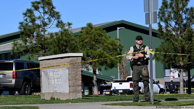 Oregon school shooting: 3 children, teacher killed; 16-year-old gunman dies after community member pursues him into school