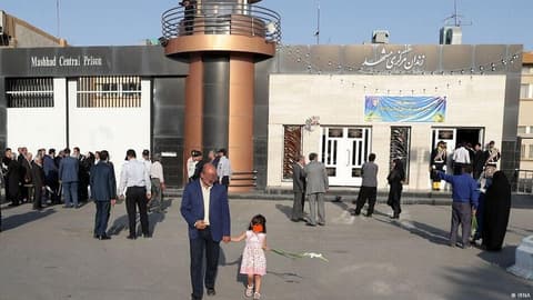 شب‌های "بند آرامش"؛ روایت یک زندانی سابق از وکیل‌آباد مشهد