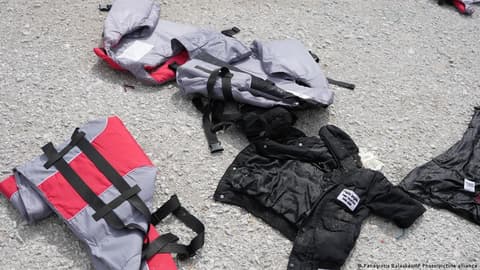 Greece: At least 12 die in migrant drownings overnight