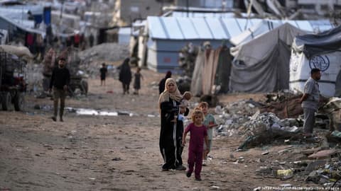 UN food program cuts aid to 500,000 Palestinians in Gaza