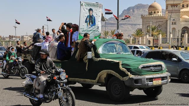 الحوثيون.. رحلة الصعود من جبال صعدة إلى البحر الأحمر