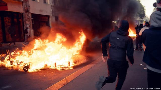احتجاجات فرنسا.. غضب متصاعد وعنف يقلق أوروبا