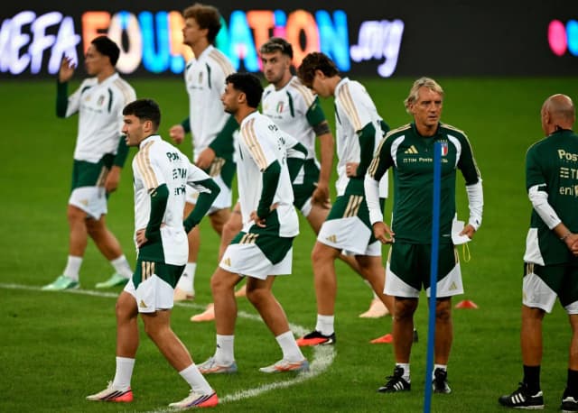 إيطاليا أمام خطر الهبوط في دوري الأمم