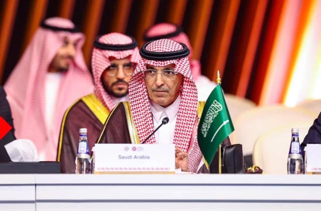 الجدعان: نجاح «الآسيوي للاستثمار» يقاس بأثره التنموي لا بحجم تمويله