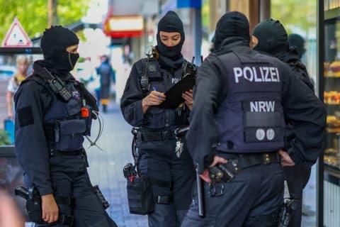 ألمانيا: القبض على سوري بتهمة ارتكاب جرائم حرب في بلاده