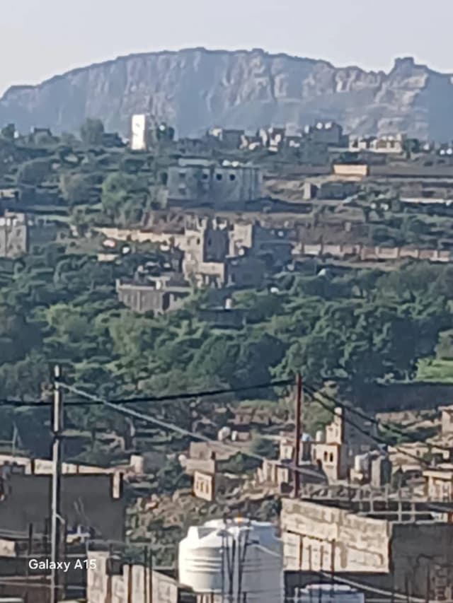 الصواريخ... غطاء الحوثيين الناري للتقدم الميداني