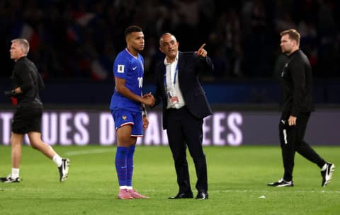 زلزال الفساد يضرب معسكر «الديوك»: اتهامات جنائية تلاحق المسؤول الأمني لمنتخب فرنسا