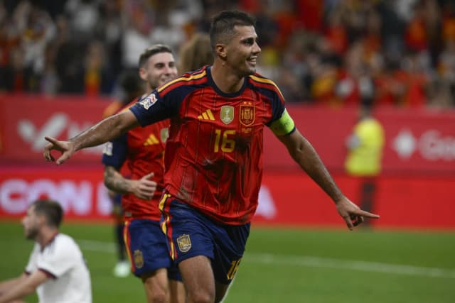 «دوري الأمم»: إسبانيا تهزم التشيك بثلاثية وتعزز صدارتها