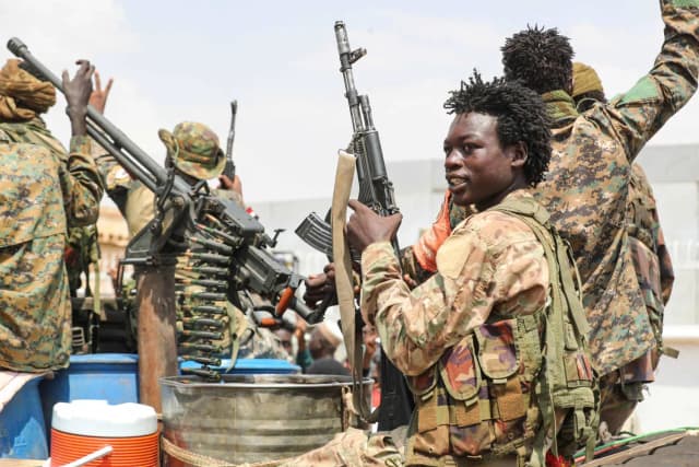 السودان... احتجاجات وإغلاق طرق بسبب جريمة قتل في بورتسودان