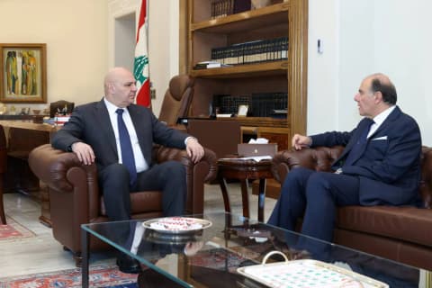 طعن رئاسي يهدد بإعادة لبنان إلى «نقطة الصفر» مع صندوق النقد الدولي