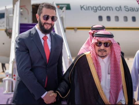 الرئيس السوري يصل إلى الرياض في زيارة رسمية