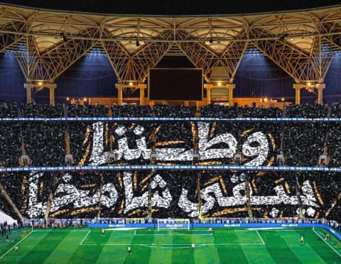 رابطة مشجعي الاتحاد تُجهز تيفو وطنياً في مواجهة شباب الأهلي الإماراتي