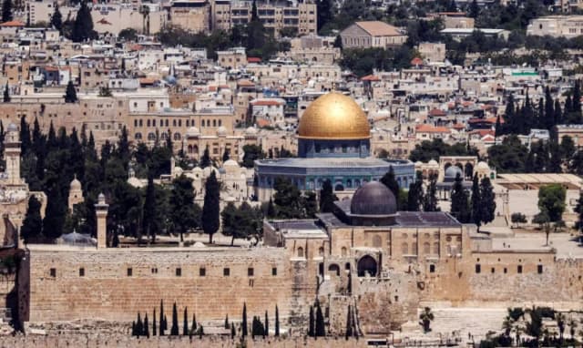 السعودية تُدين افتتاح كولومبيا «سفارة» في القدس المحتلة