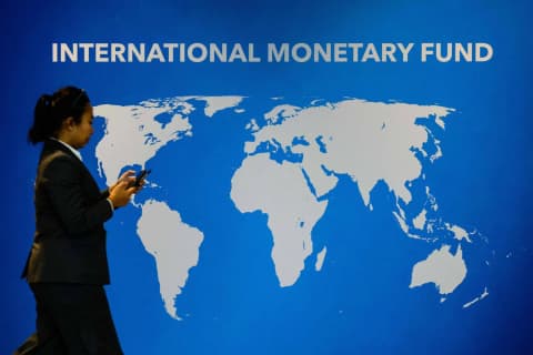 صندوق النقد الدولي يحذّر من تباطؤ نمو آسيا تحت ضغط صدمة الطاقة والعوائد