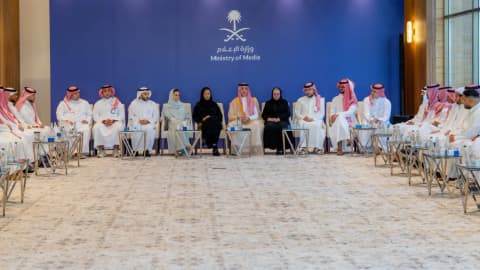 وزارة الإعلام السعودية تفتح ملف تحديات الألعاب الإلكترونية مع أبرز الفرق والمحترفين
