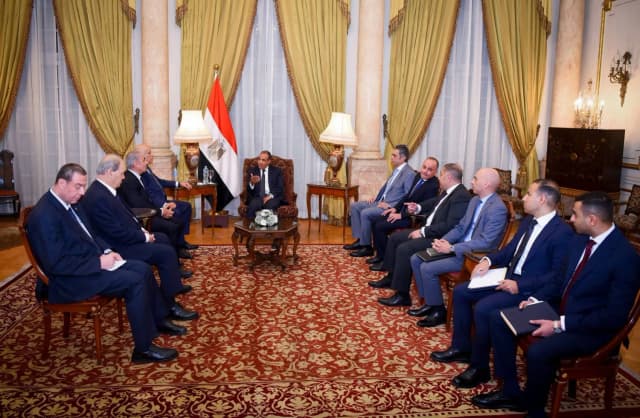 «فتح»: مشاورات القاهرة تمهد لحوار وطني شامل لإنهاء الانقسام الفلسطيني