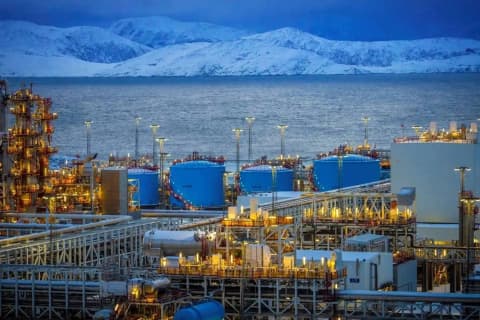 إنتاج النرويج من النفط والغاز في سبتمبر يقل 4 % عن التوقعات