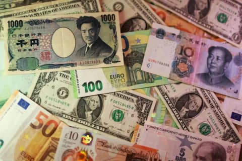 ارتفاع تكاليف الاقتراض السيادي يُعيد مخاوف أزمة الديون إلى منطقة اليورو